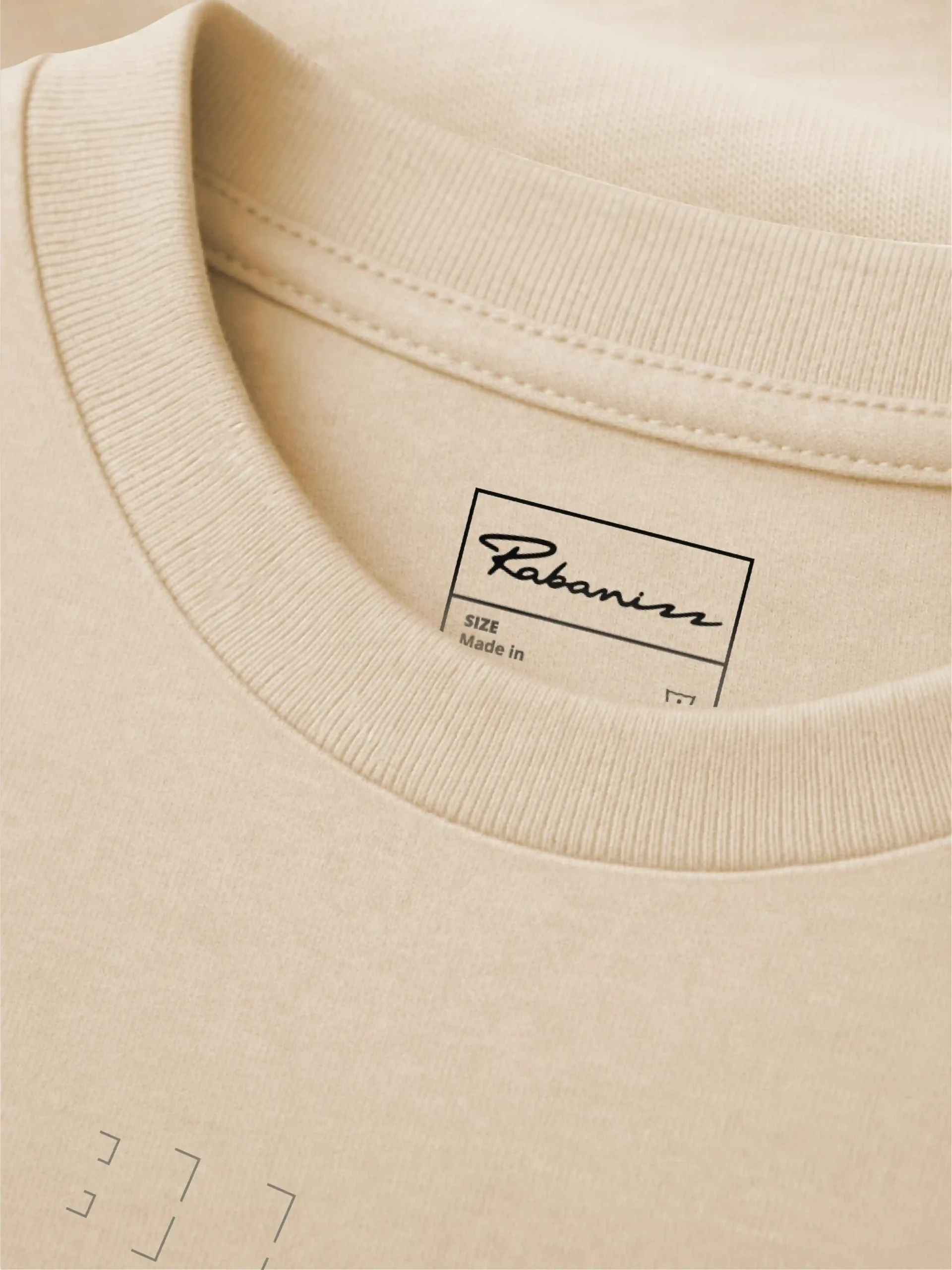 Desert Dust T-shirt ribbed collar with printed Rabanizz inner neck label